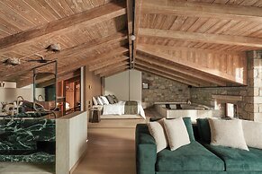 Ceci Suites