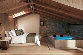 Ceci Suites