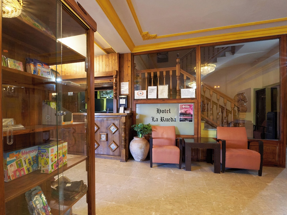 Hotel La Rueda 3000