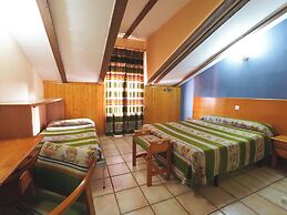 Hotel La Rueda 3000