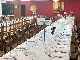 Hotel La Rueda 3000