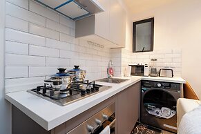 BMJ sleek homes