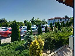 Paradiso Resort