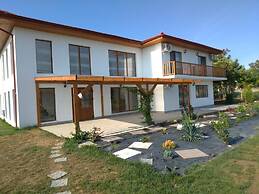 Paradiso Resort
