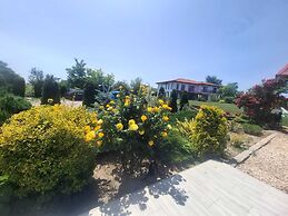 Paradiso Resort