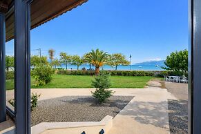 Villa Psani Beachfront Escape With Garden