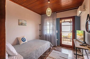 Villa Psani Beachfront Escape With Garden