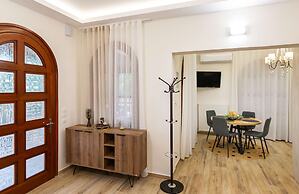 Villa Psani Beachfront Escape With Garden