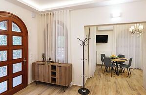 Villa Psani Beachfront Escape With Garden
