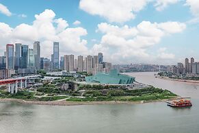 Baihong Riverview Drone Show Apartment