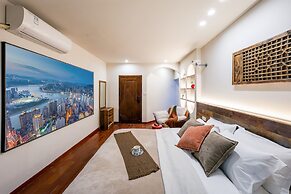 Baihong Riverview Drone Show Apartment