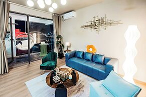 Baihong Riverview Drone Show Apartment