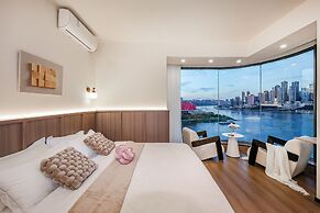 Baihong Riverview Drone Show Apartment