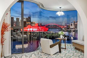 Baihong Riverview Drone Show Apartment