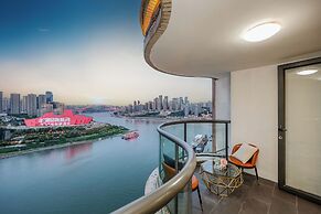 Baihong Riverview Drone Show Apartment