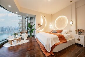 Baihong Riverview Drone Show Apartment