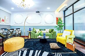 Baihong Riverview Drone Show Apartment