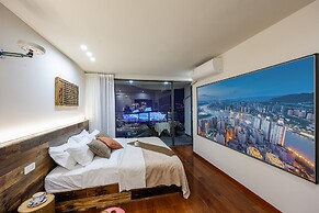 Baihong Riverview Drone Show Apartment