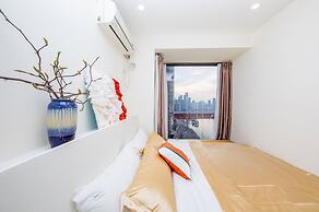 Baihong Riverview Drone Show Apartment