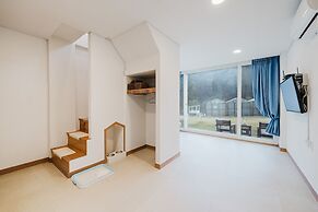 Gapyeong Gaedaek Pension