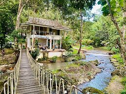 Arb Pa Home And Cafe At Mae On