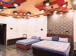 Atharv Paying Guest House