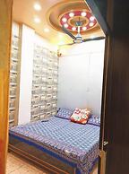 Atharv Paying Guest House