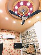 Atharv Paying Guest House