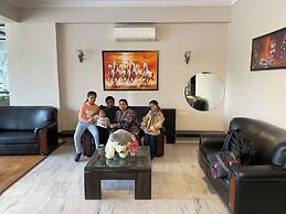 Hotel Nomadic
