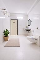 Hotel Nomadic