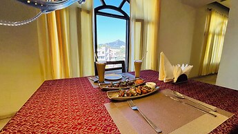 Hotel Nomadic
