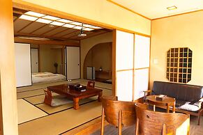 ATAMI KAKUREZATO