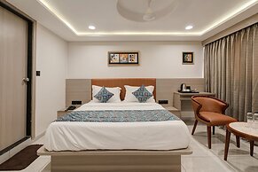 HOTEL GRAND SHIVA