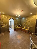 Hotel Bharat