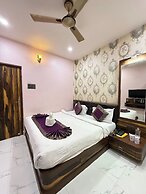 Hotel Bharat