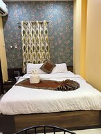 Hotel Bharat