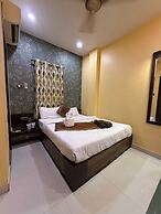 Hotel Bharat
