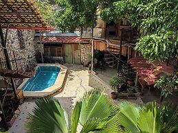 Casa del Tunel Lodge