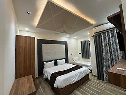 Goyal Hoteliers - Hotel Vasudha