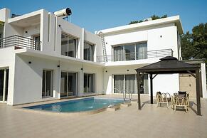 Kings Villa
