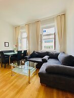 Bright 2BR Apartment Near Westbahnhof