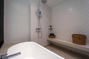 InterContinental Residences 2Bedroom IRA
