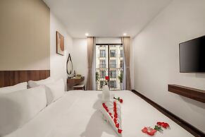 Zen Lotus Hotel & Apartment