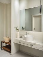Ekati Mare Lifestyle Resort