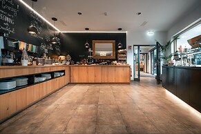 Boutique Aparthotel Chalets Coburg
