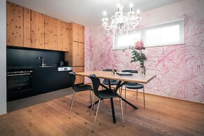 Boutique Aparthotel Chalets Coburg