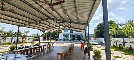 Joy Vista Resort