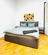 Affordable Apt Near Stadthalle