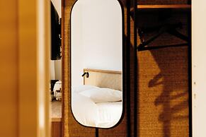 Alfred Hotel & Gastro Bar