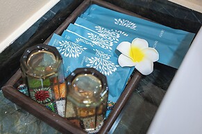 Amaleena Pool Access, Phuket